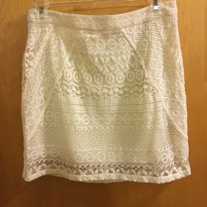 American Eagle Ivory Lace Mini Skirt Size 4 AEO